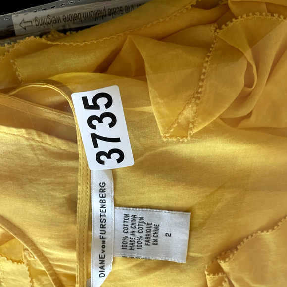 Diane Von Furstenberg Ruffle Top Women 2 Yellow Sleeveless Romantic Feminine DVF - Picture 12 of 13